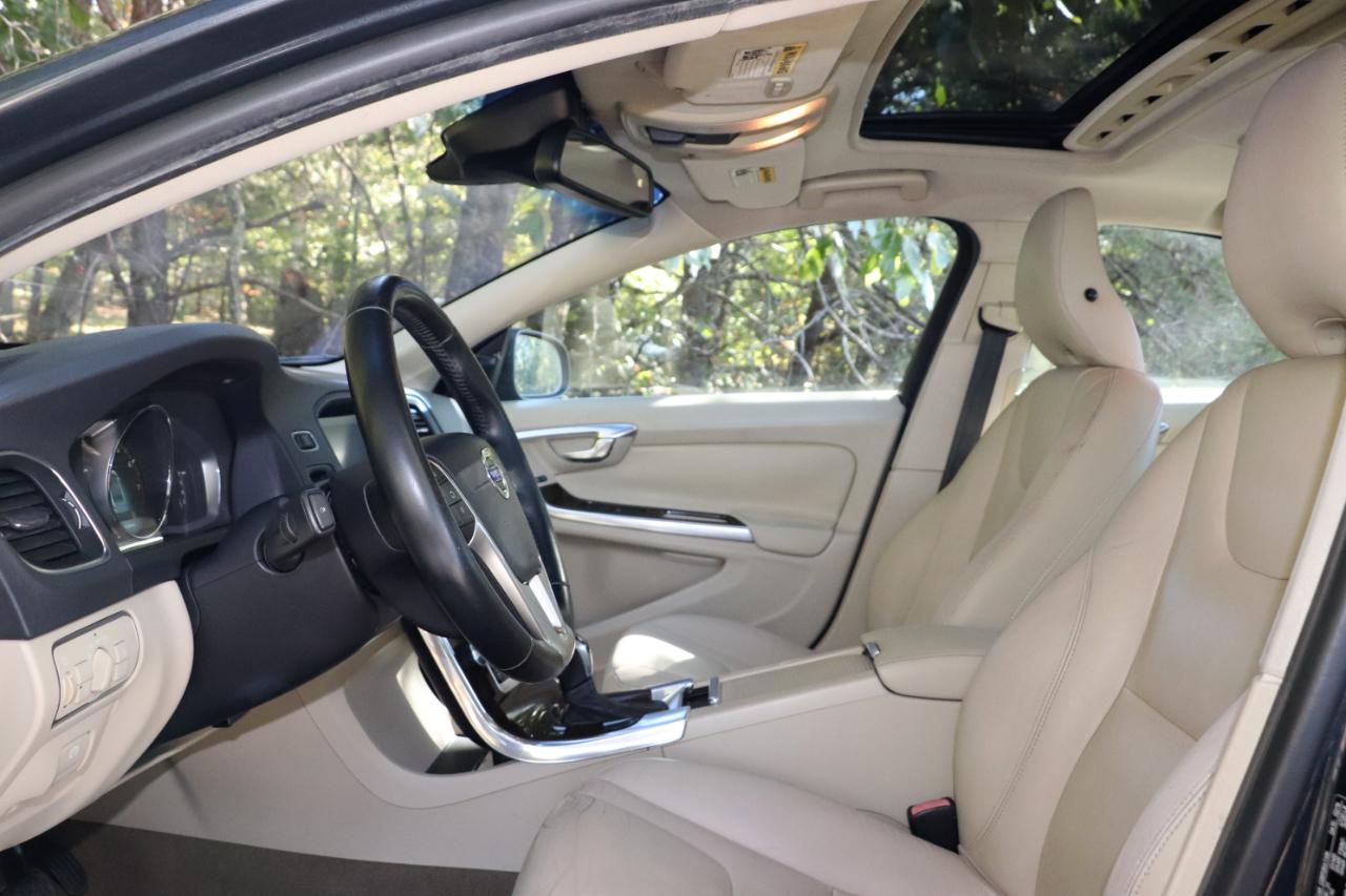 Volvo S60 4dr Sdn T5 Drive-E Premier Plus FWD 2015