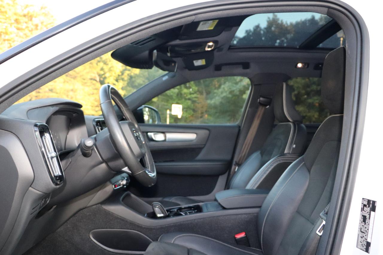 Volvo XC40 T5 AWD R-Design 2021