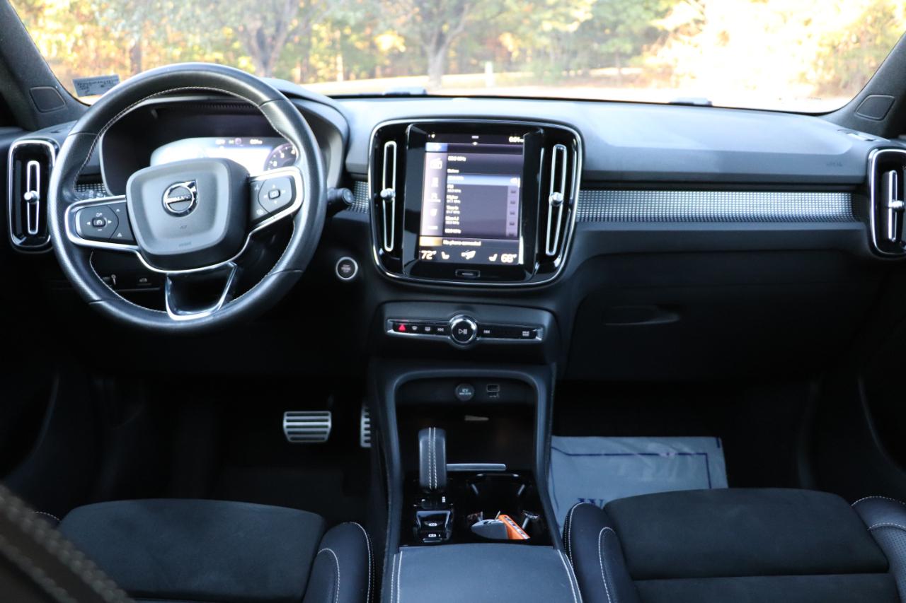 Volvo XC40 T5 AWD R-Design 2021