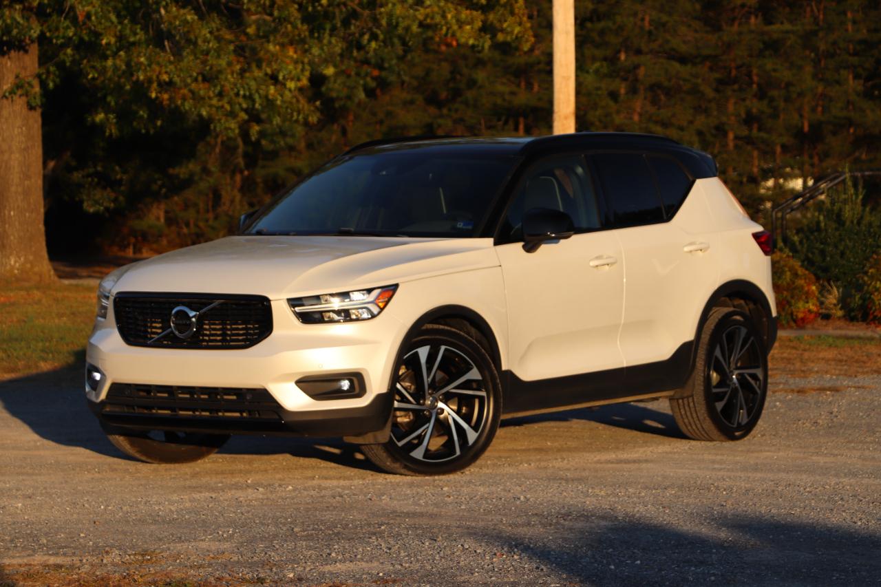 Volvo XC40 T5 AWD R-Design 2021