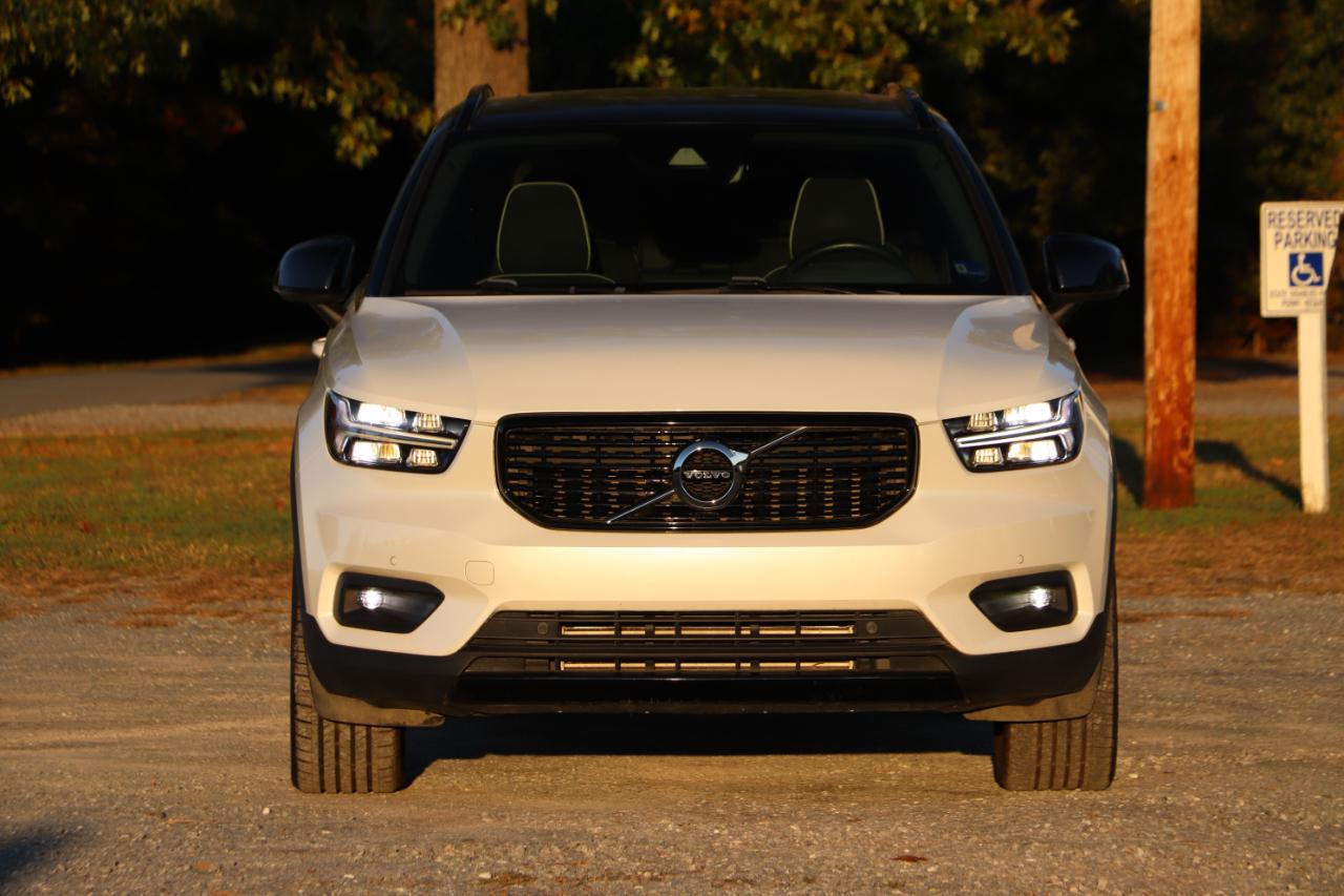 Volvo XC40 T5 AWD R-Design 2021