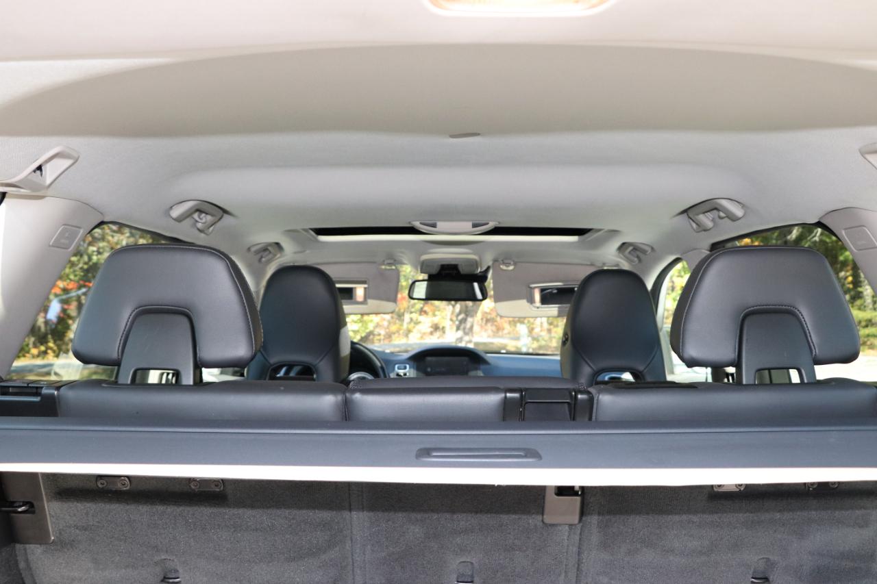 Volvo XC70 4dr Wgn 3.2L 2013