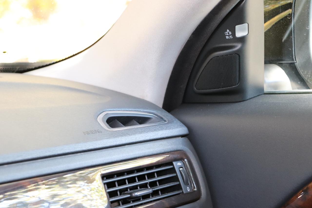 Volvo XC70 4dr Wgn 3.2L 2013