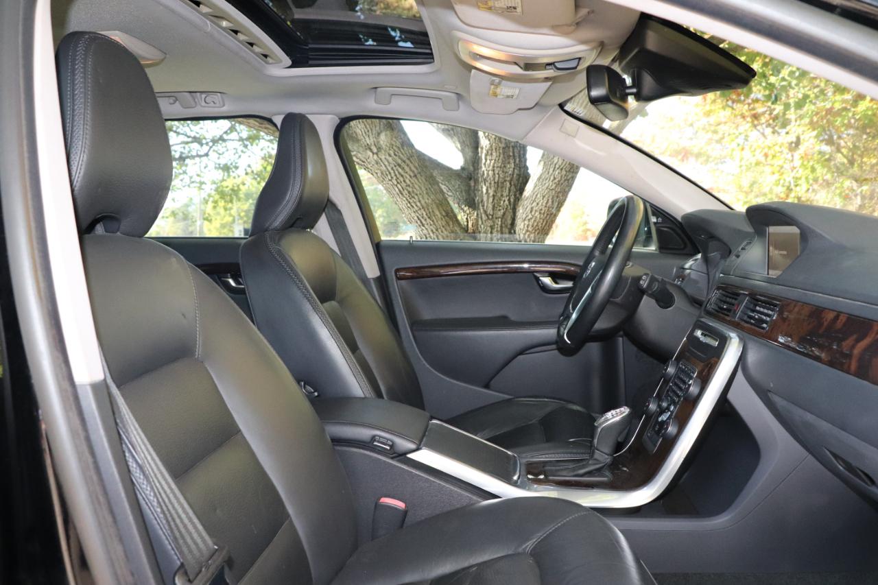 Volvo XC70 4dr Wgn 3.2L 2013