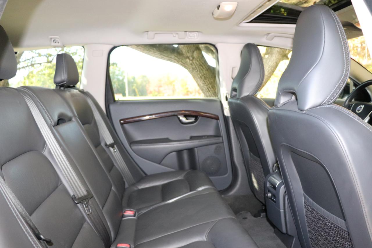Volvo XC70 4dr Wgn 3.2L 2013
