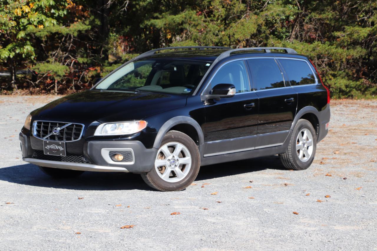 Volvo XC70 4dr Wgn 3.2L 2013