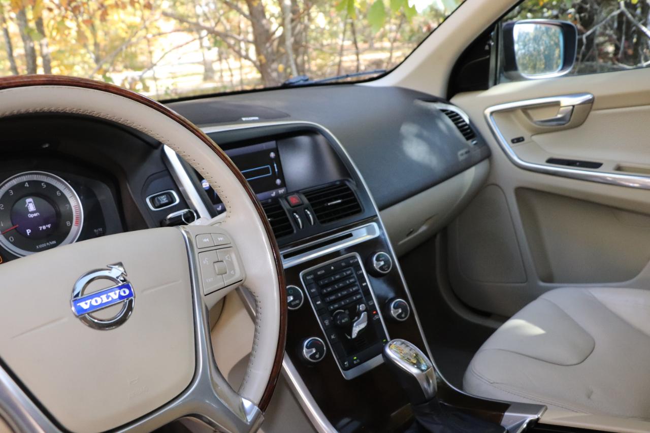 Volvo XC60 AWD 4dr T6 2013