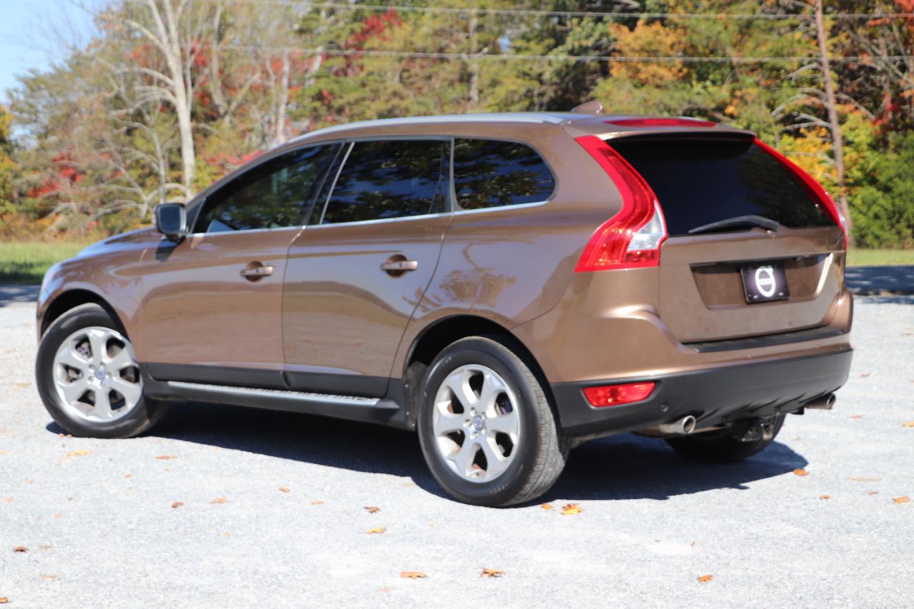 Volvo XC60 AWD 4dr T6 2013