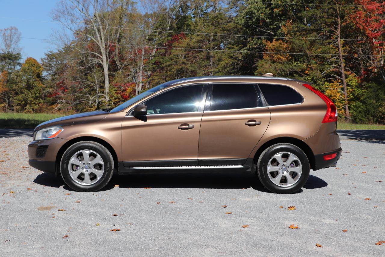 Volvo XC60 AWD 4dr T6 2013