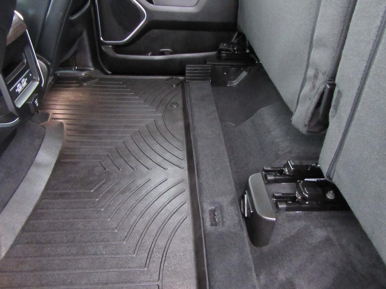 RAM 1500 Laramie Crew Cab SWB 4WD 2025