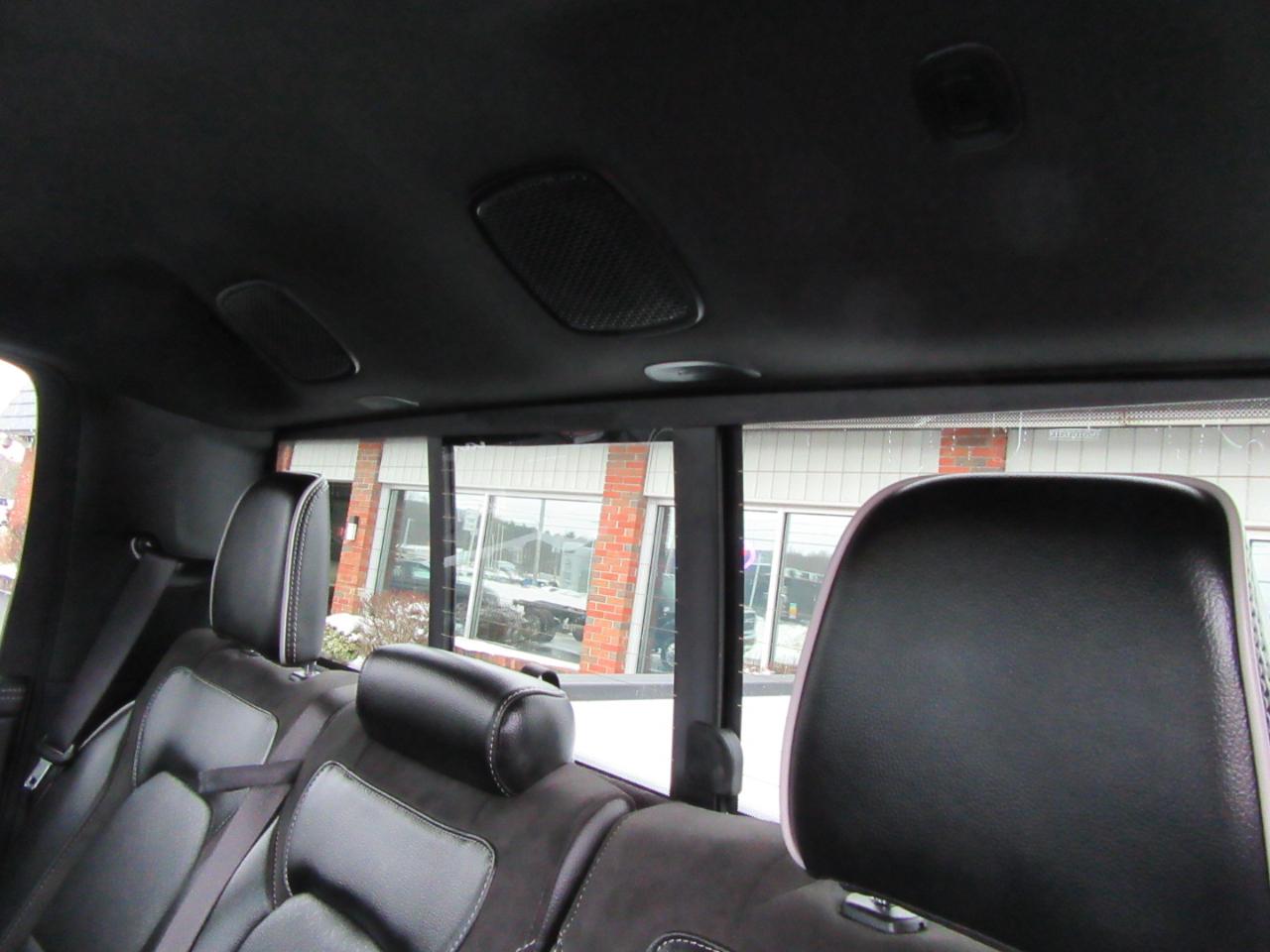 RAM 1500 Laramie Crew Cab SWB 4WD 2025