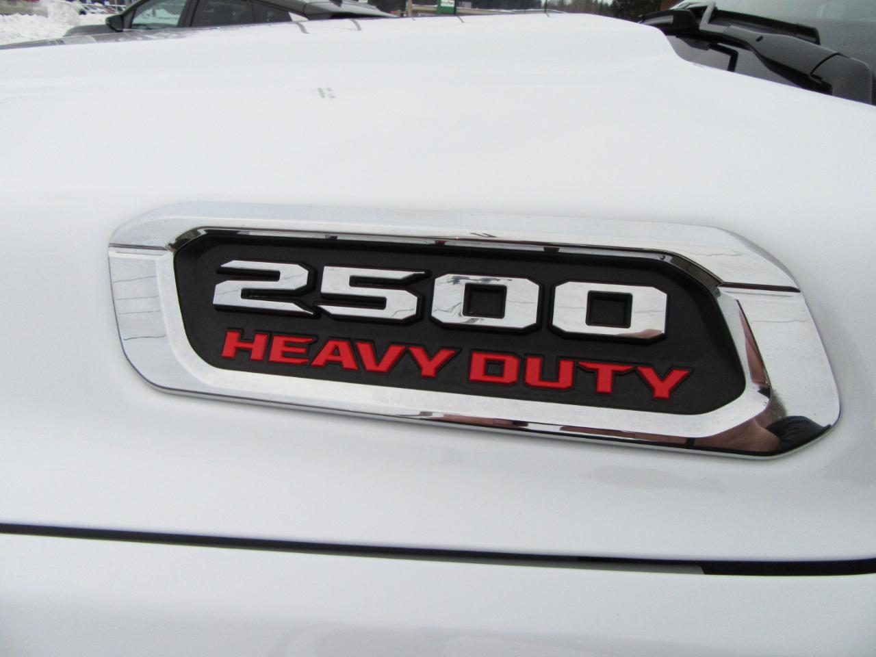 RAM 2500 Laramie Crew Cab SWB 4WD 2025