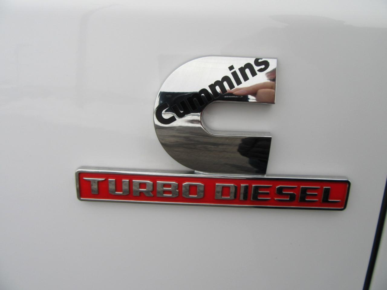 RAM 2500 Laramie Crew Cab SWB 4WD 2025