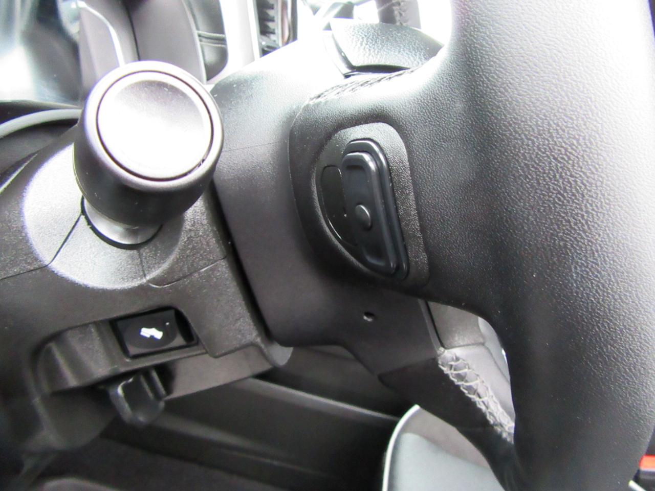 RAM 2500 Laramie Crew Cab SWB 4WD 2025