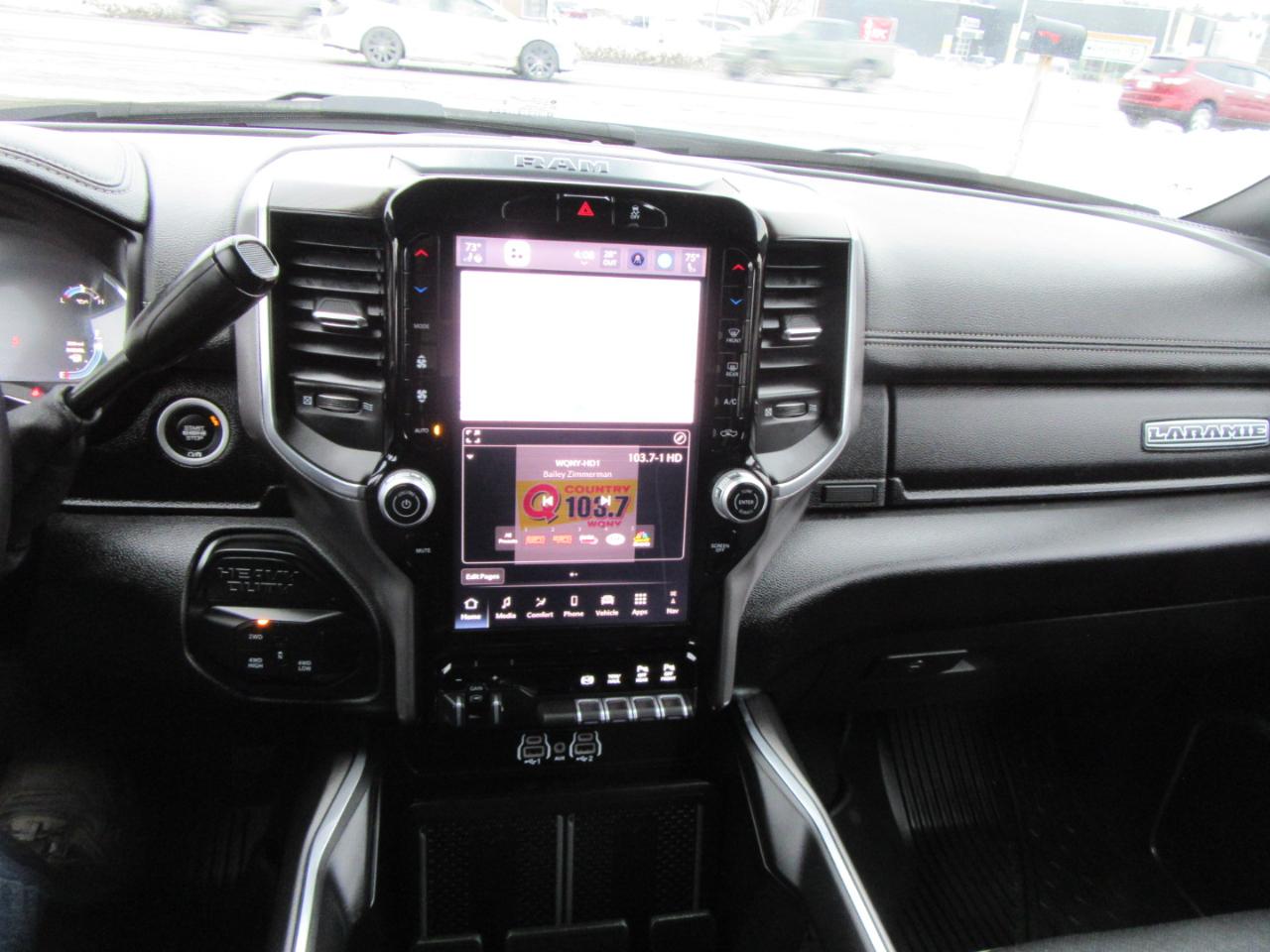 RAM 2500 Laramie Crew Cab SWB 4WD 2025