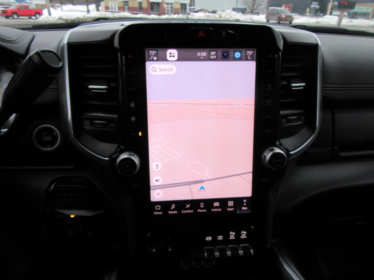 RAM 2500 Laramie Crew Cab SWB 4WD 2025