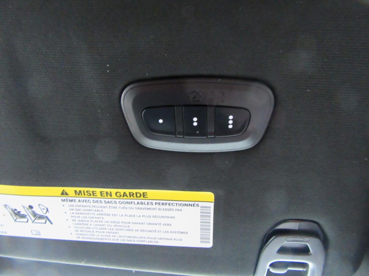 RAM 2500 Laramie Crew Cab SWB 4WD 2025