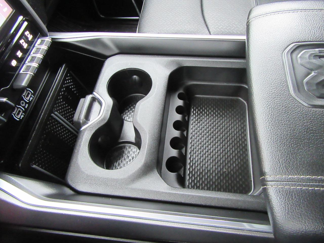 RAM 2500 Laramie Crew Cab SWB 4WD 2025