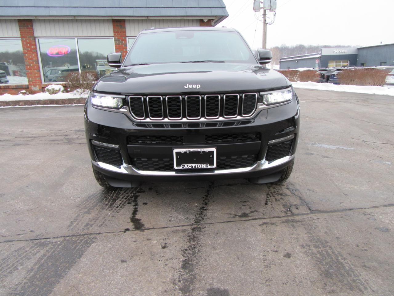 Jeep Grand Cherokee L Limited 4WD 2024