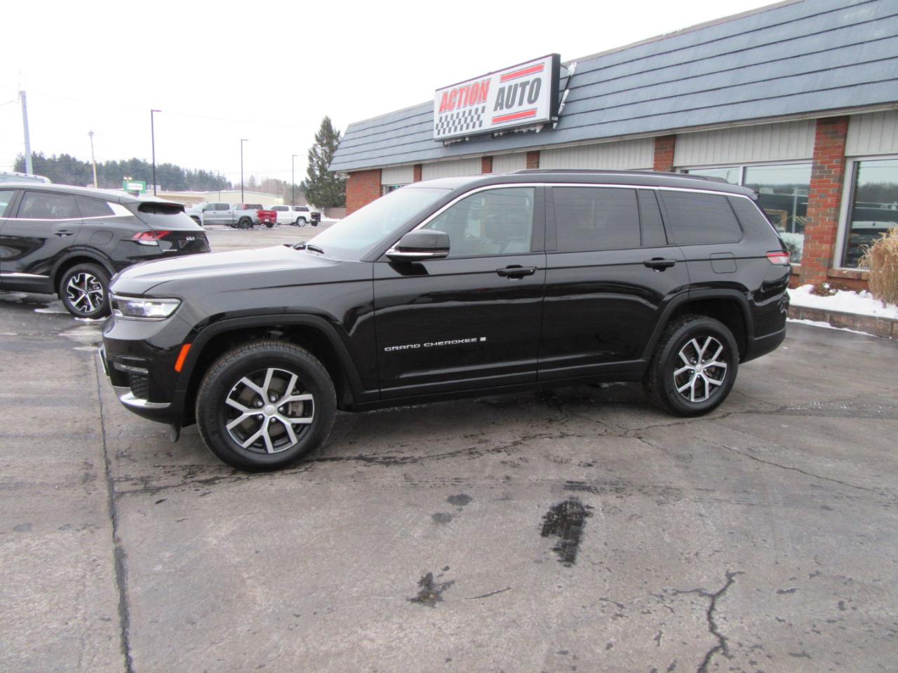 Jeep Grand Cherokee L Limited 4WD 2024