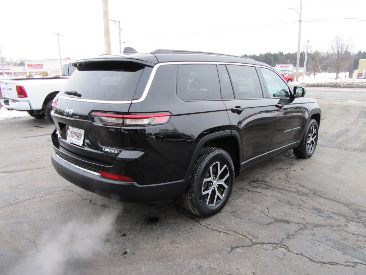 Jeep Grand Cherokee L Limited 4WD 2024