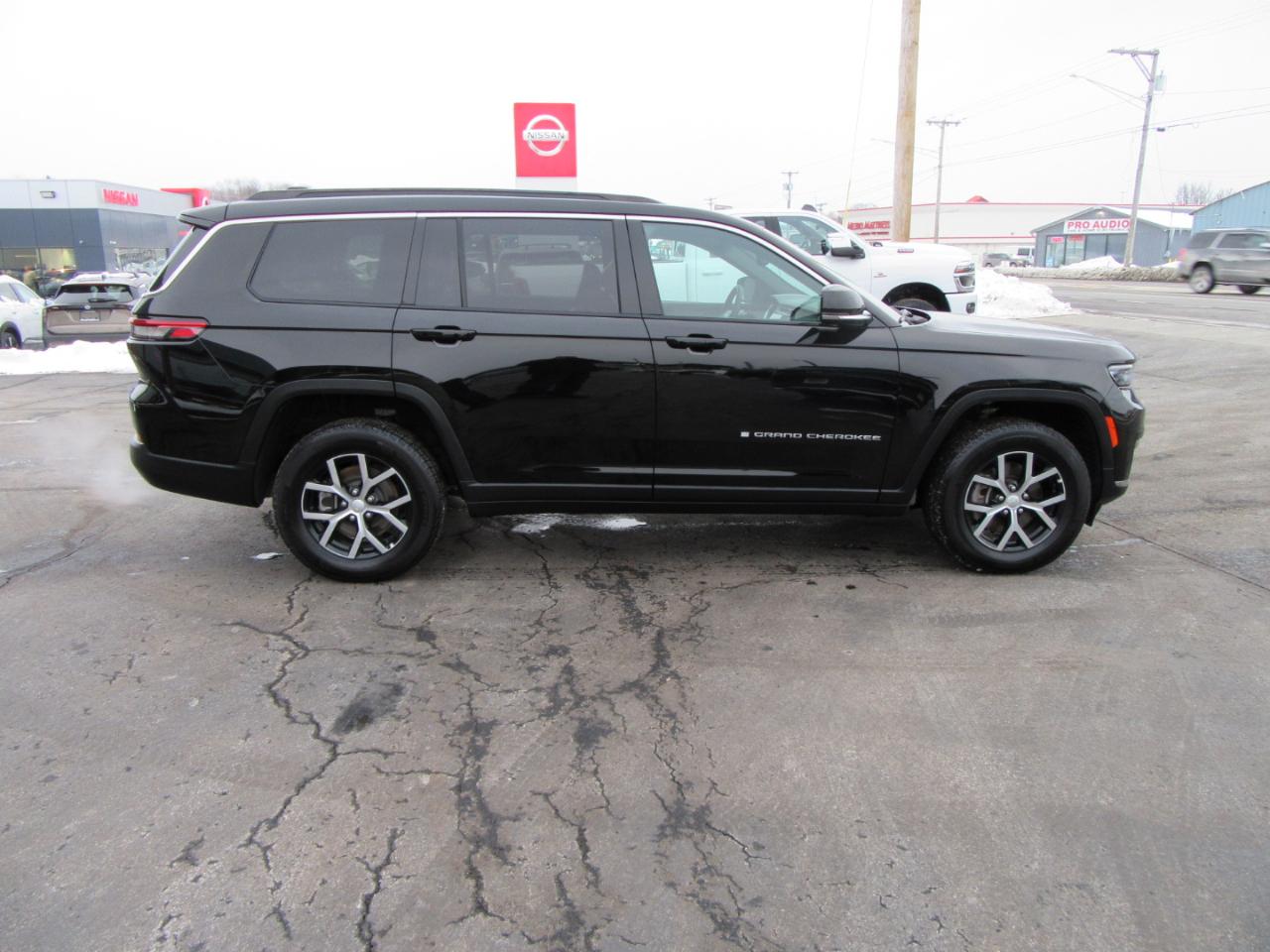 Jeep Grand Cherokee L Limited 4WD 2024