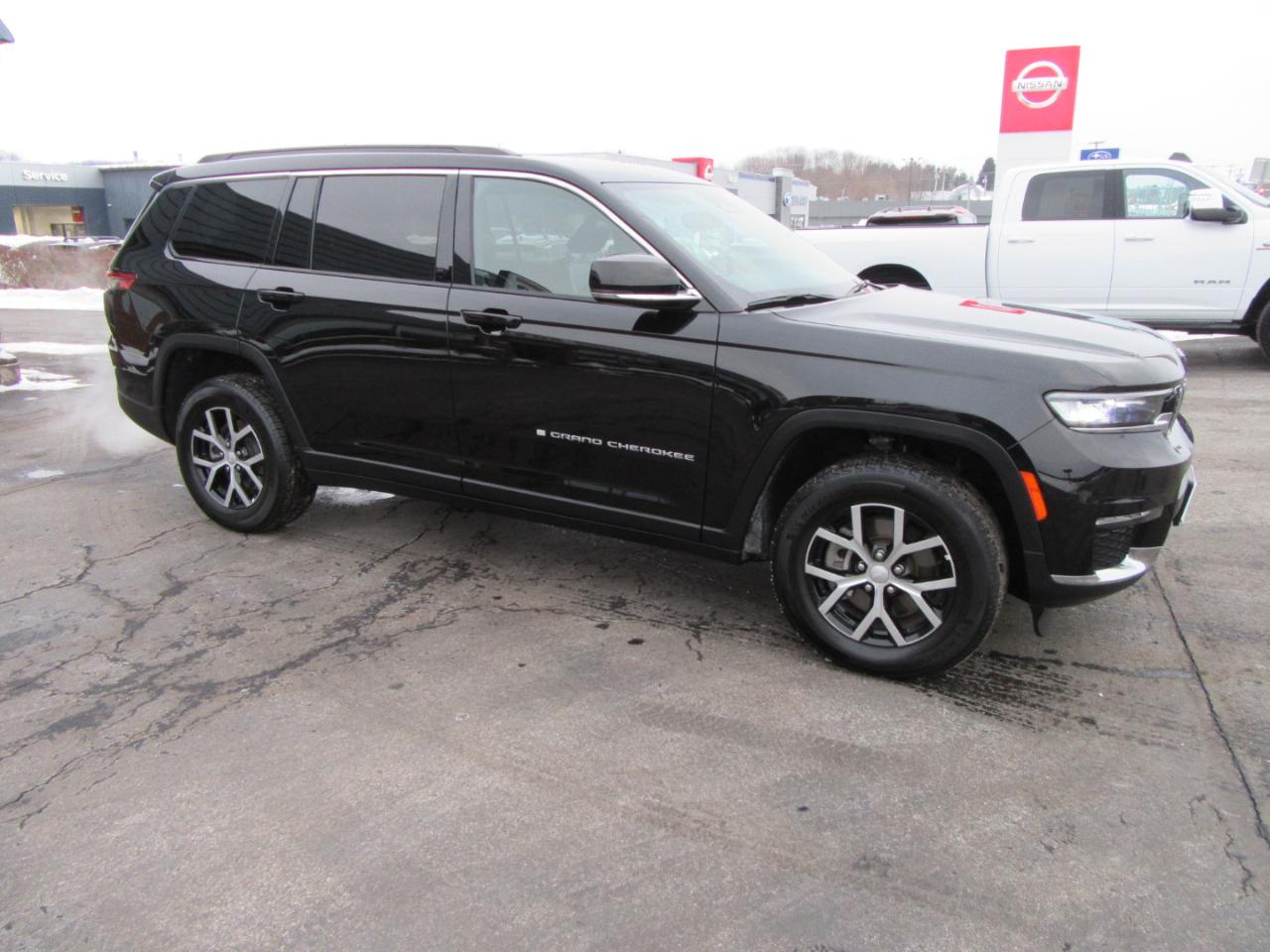 Jeep Grand Cherokee L Limited 4WD 2024