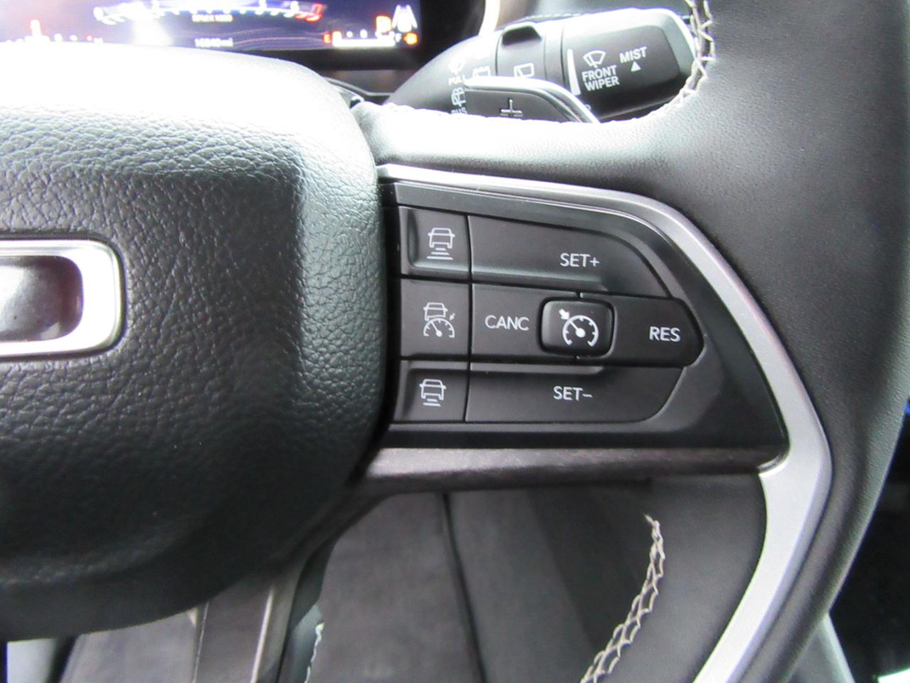 Jeep Grand Cherokee L Limited 4WD 2024