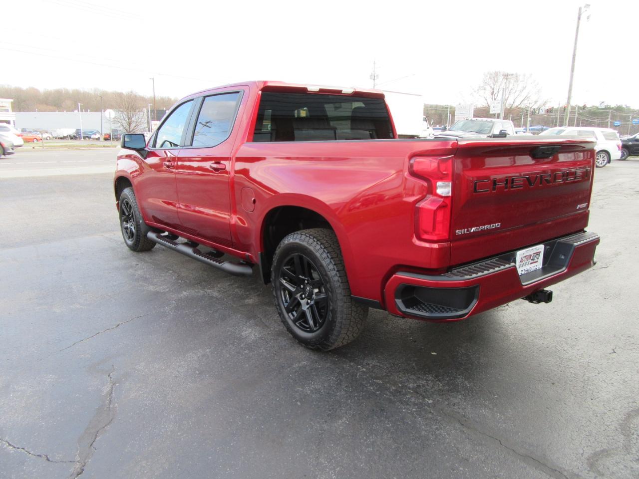Chevrolet Silverado 1500 RST Select Package Crew Cab 4WD 2026