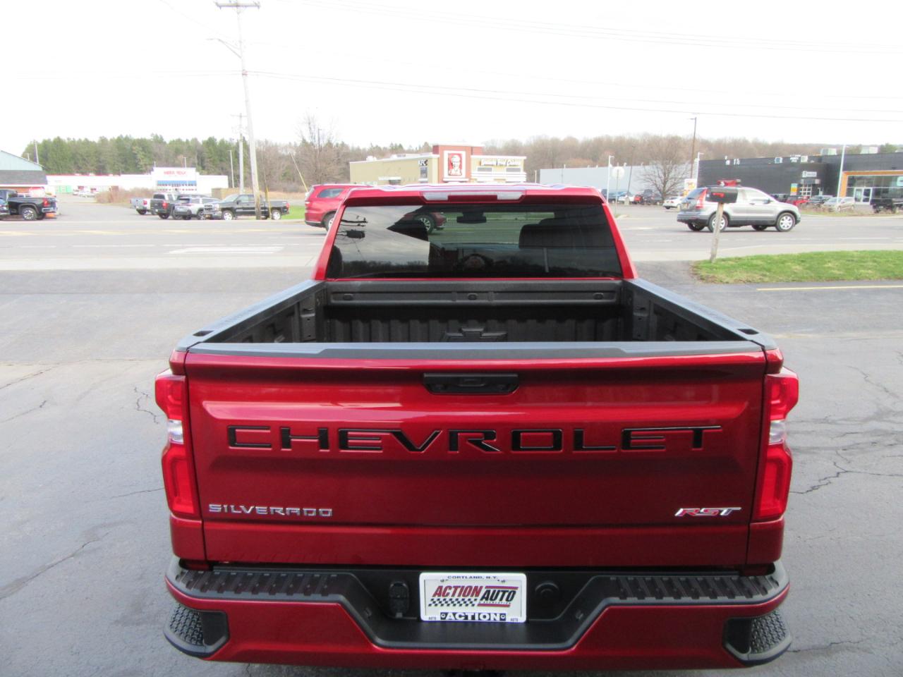 Chevrolet Silverado 1500 RST Select Package Crew Cab 4WD 2026