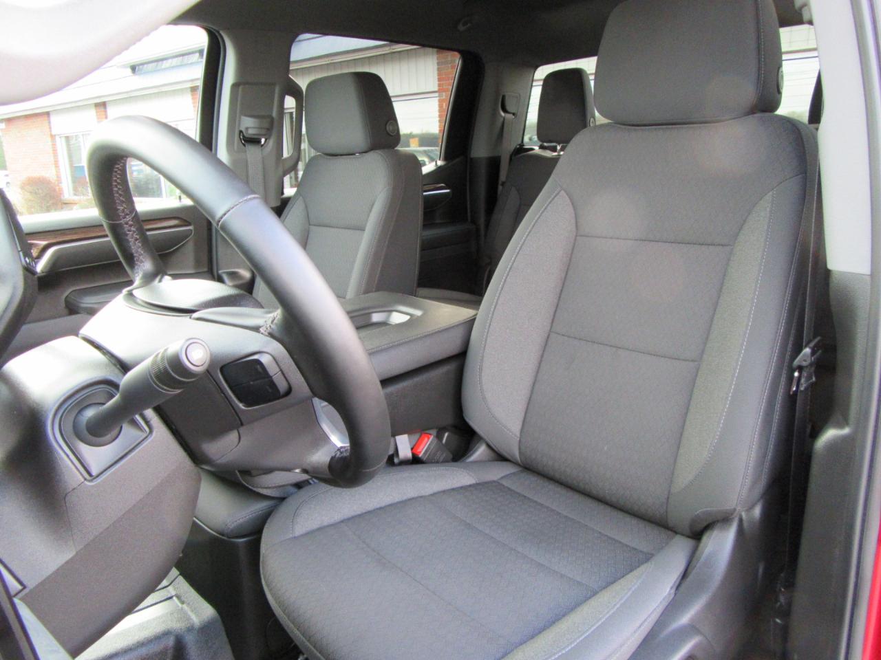 Chevrolet Silverado 1500 RST Select Package Crew Cab 4WD 2026