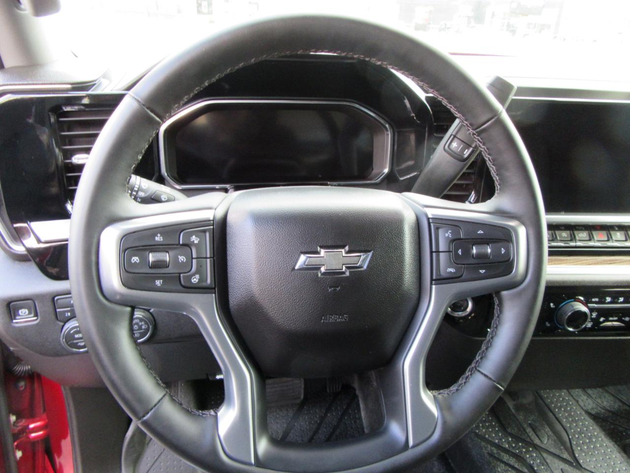 Chevrolet Silverado 1500 RST Select Package Crew Cab 4WD 2026