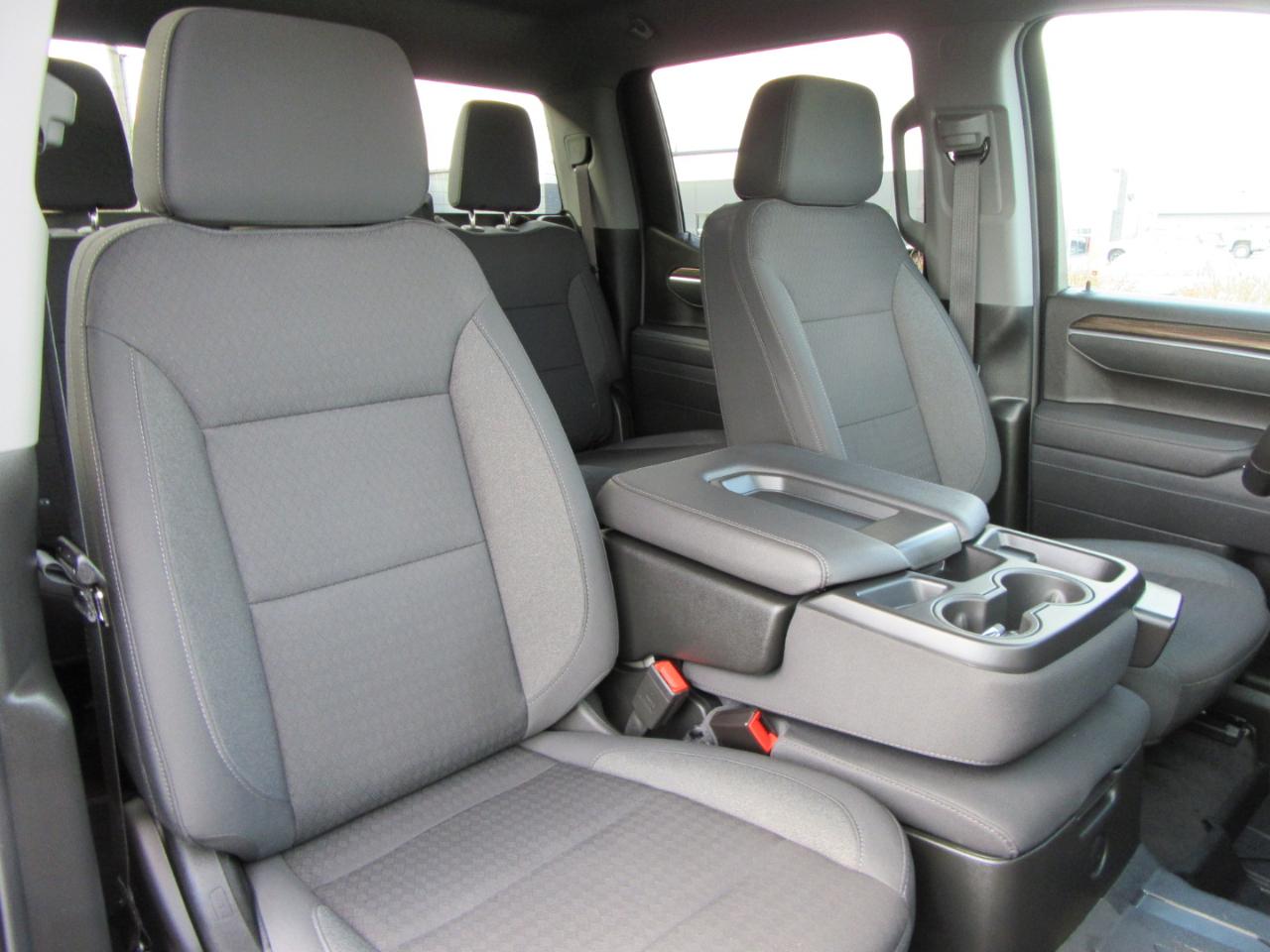 Chevrolet Silverado 1500 RST Select Package Crew Cab 4WD 2026