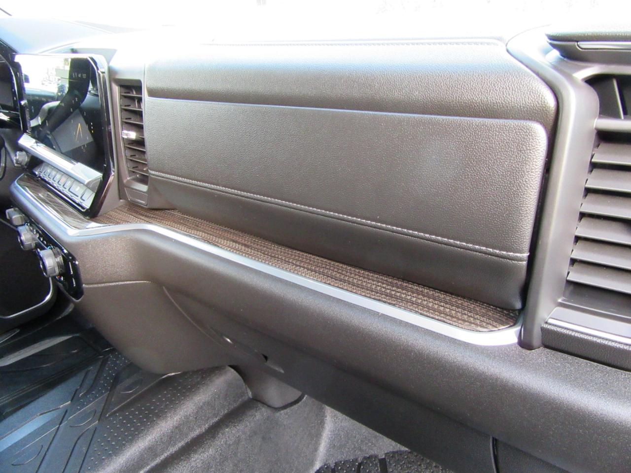 Chevrolet Silverado 1500 RST Select Package Crew Cab 4WD 2026