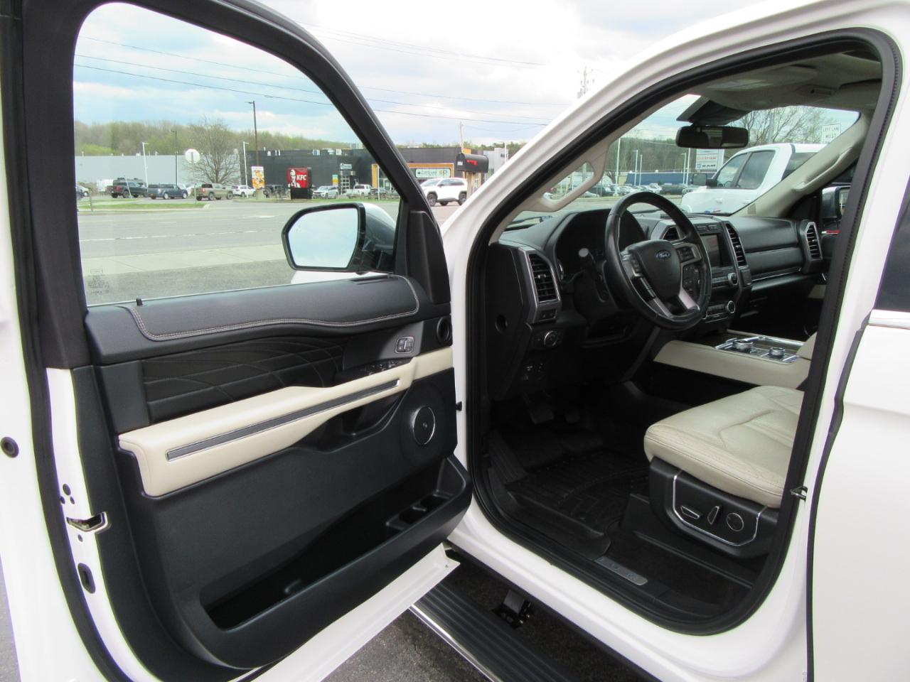 Ford Expedition Platinum 4WD 2019