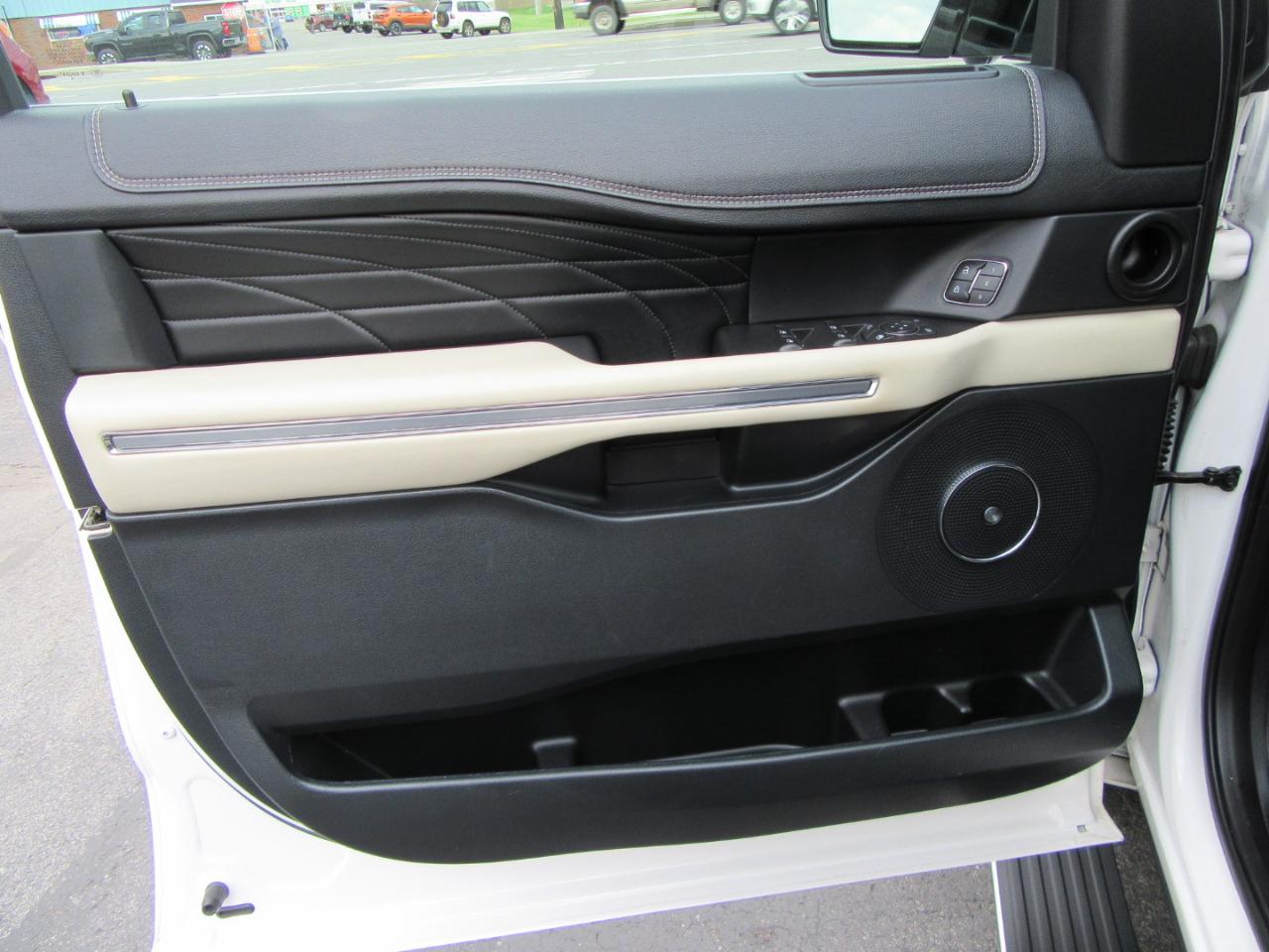 Ford Expedition Platinum 4WD 2019