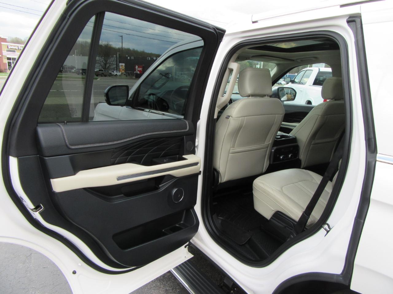 Ford Expedition Platinum 4WD 2019