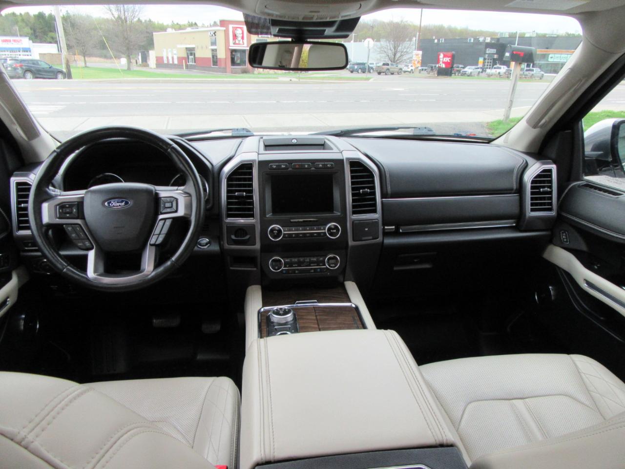 Ford Expedition Platinum 4WD 2019