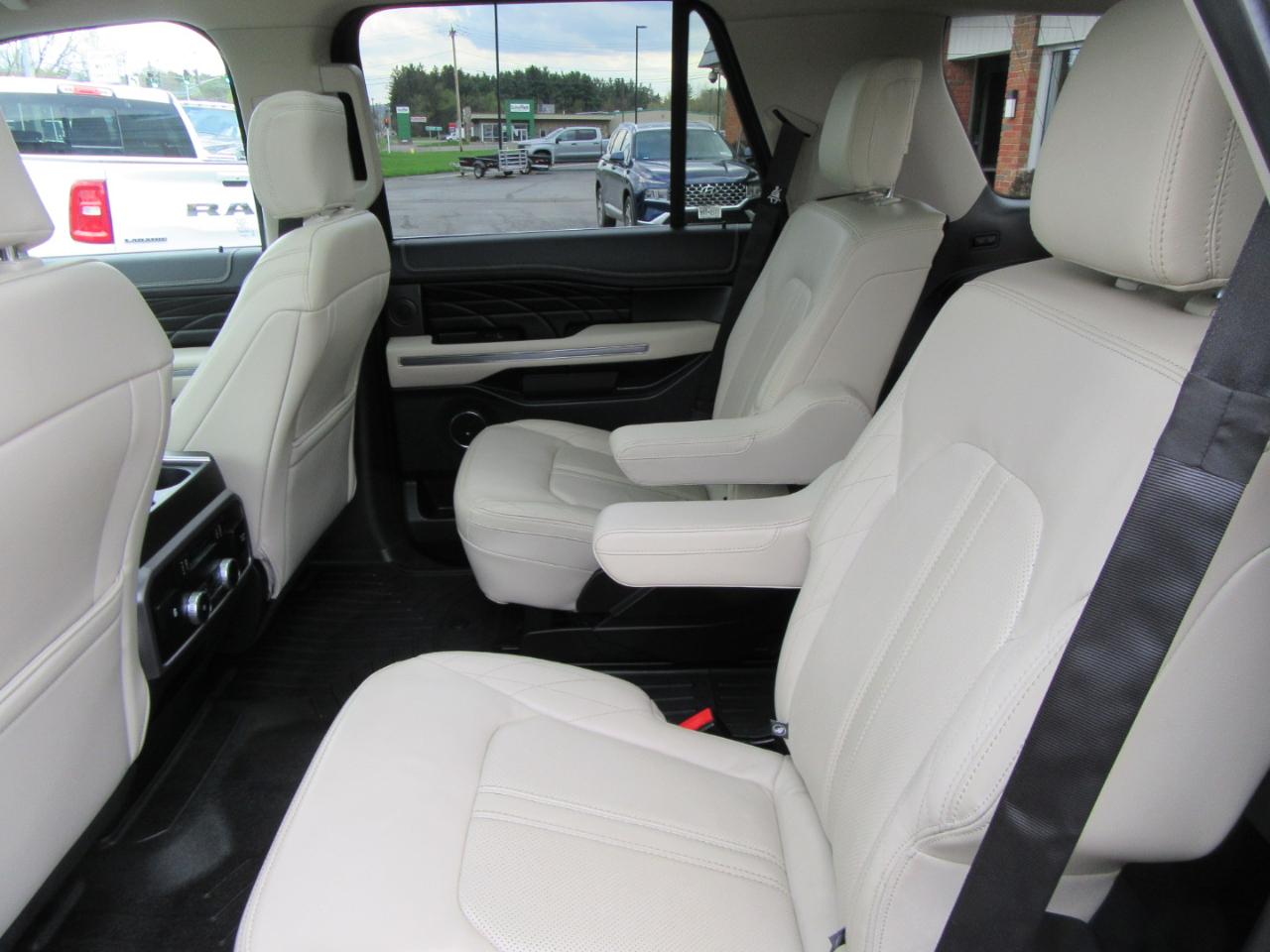 Ford Expedition Platinum 4WD 2019