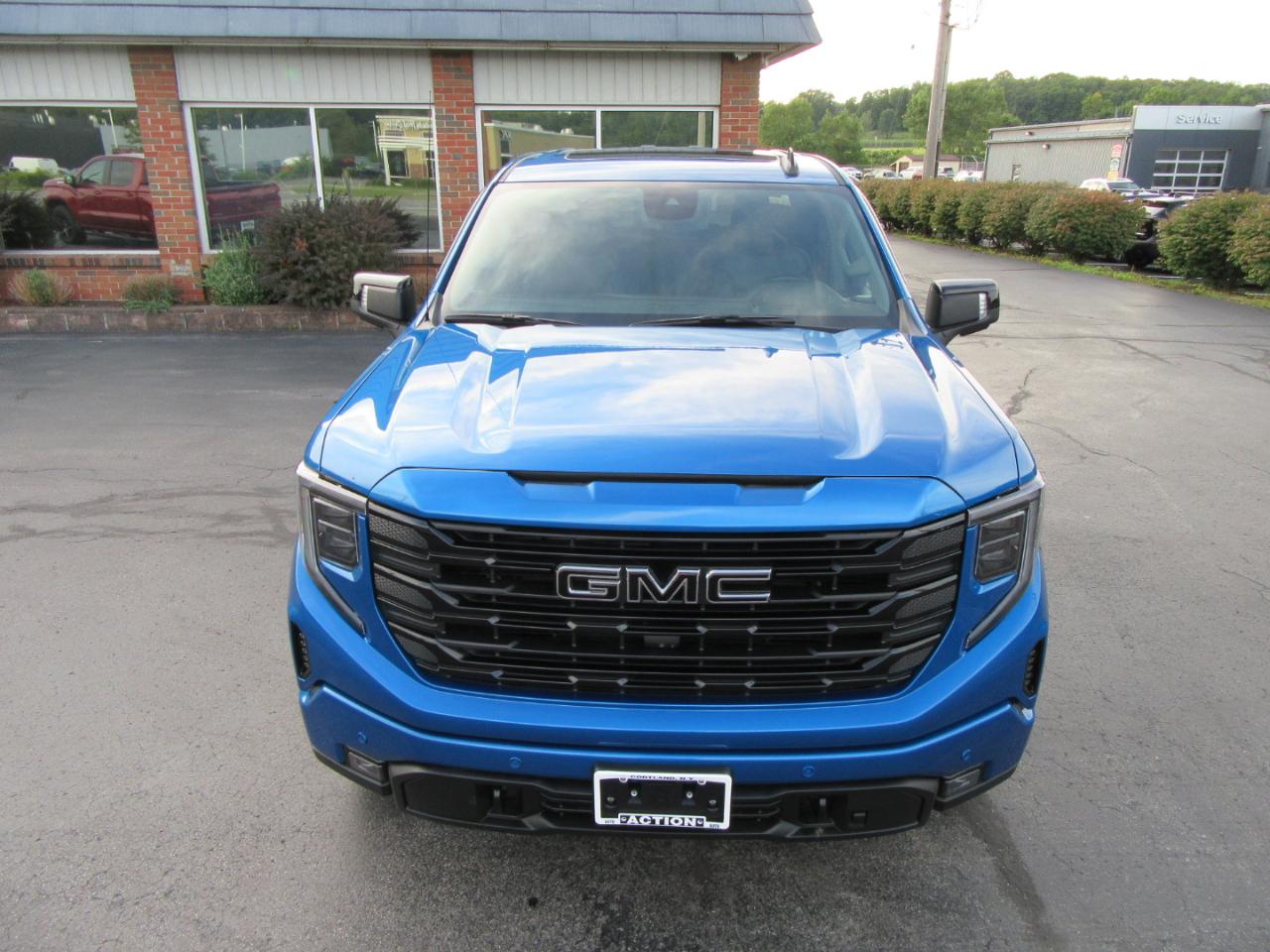 GMC Sierra 1500 Elevation Crew Cab 4WD 2024