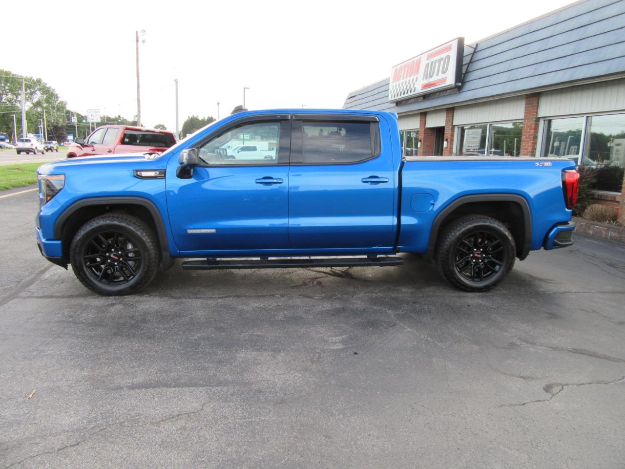GMC Sierra 1500 Elevation Crew Cab 4WD 2024