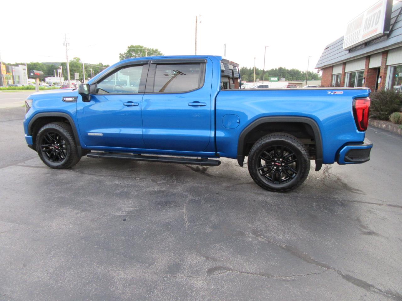 GMC Sierra 1500 Elevation Crew Cab 4WD 2024