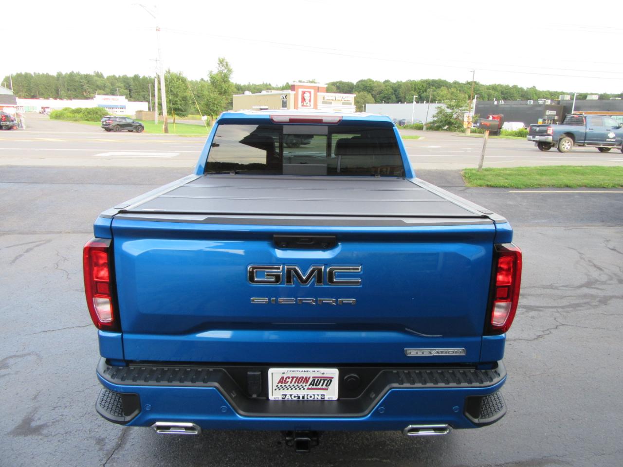 GMC Sierra 1500 Elevation Crew Cab 4WD 2024