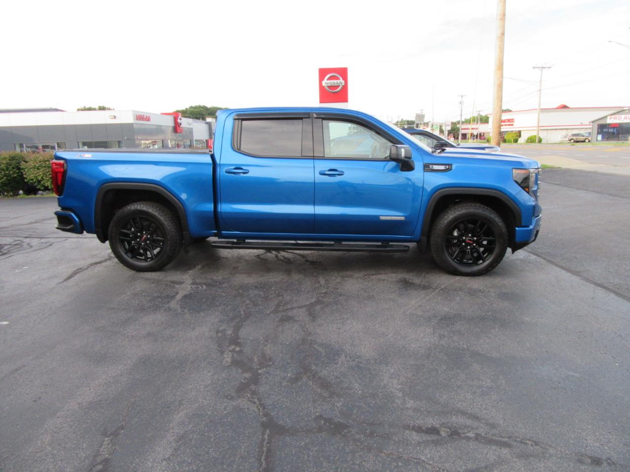 GMC Sierra 1500 Elevation Crew Cab 4WD 2024