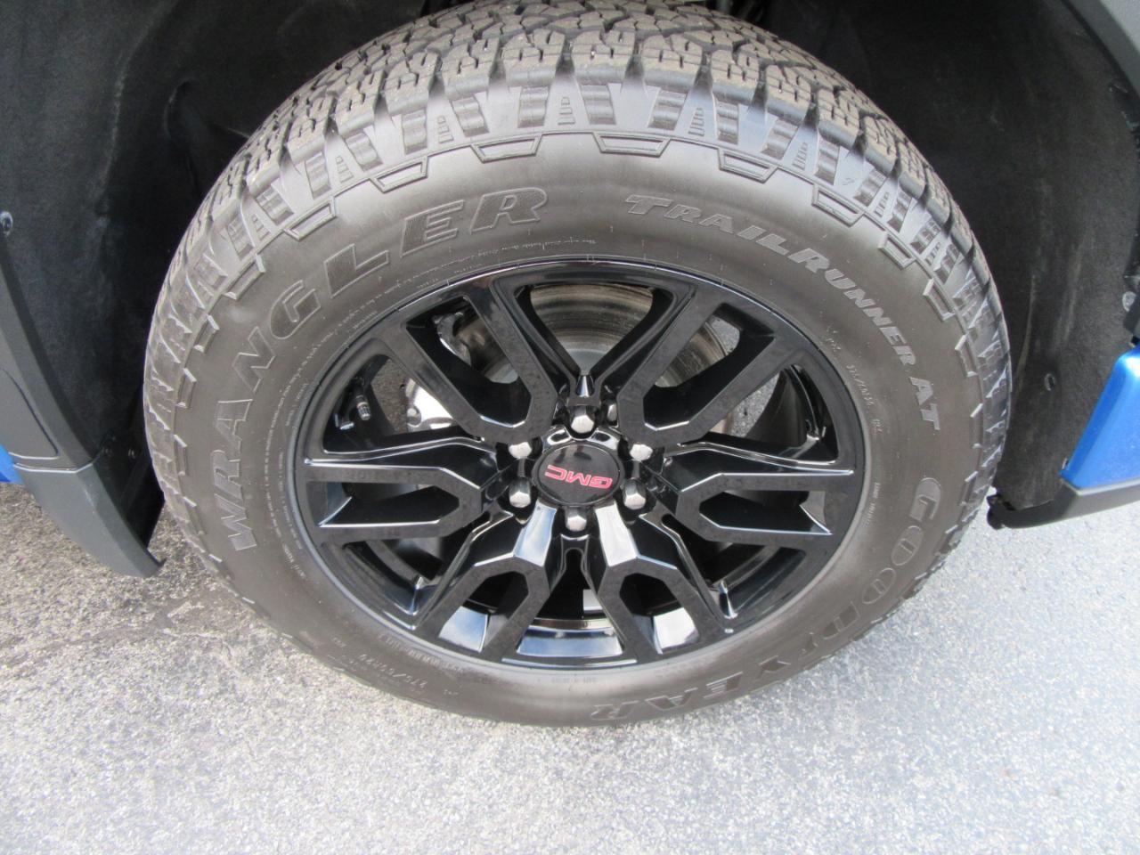 GMC Sierra 1500 Elevation Crew Cab 4WD 2024