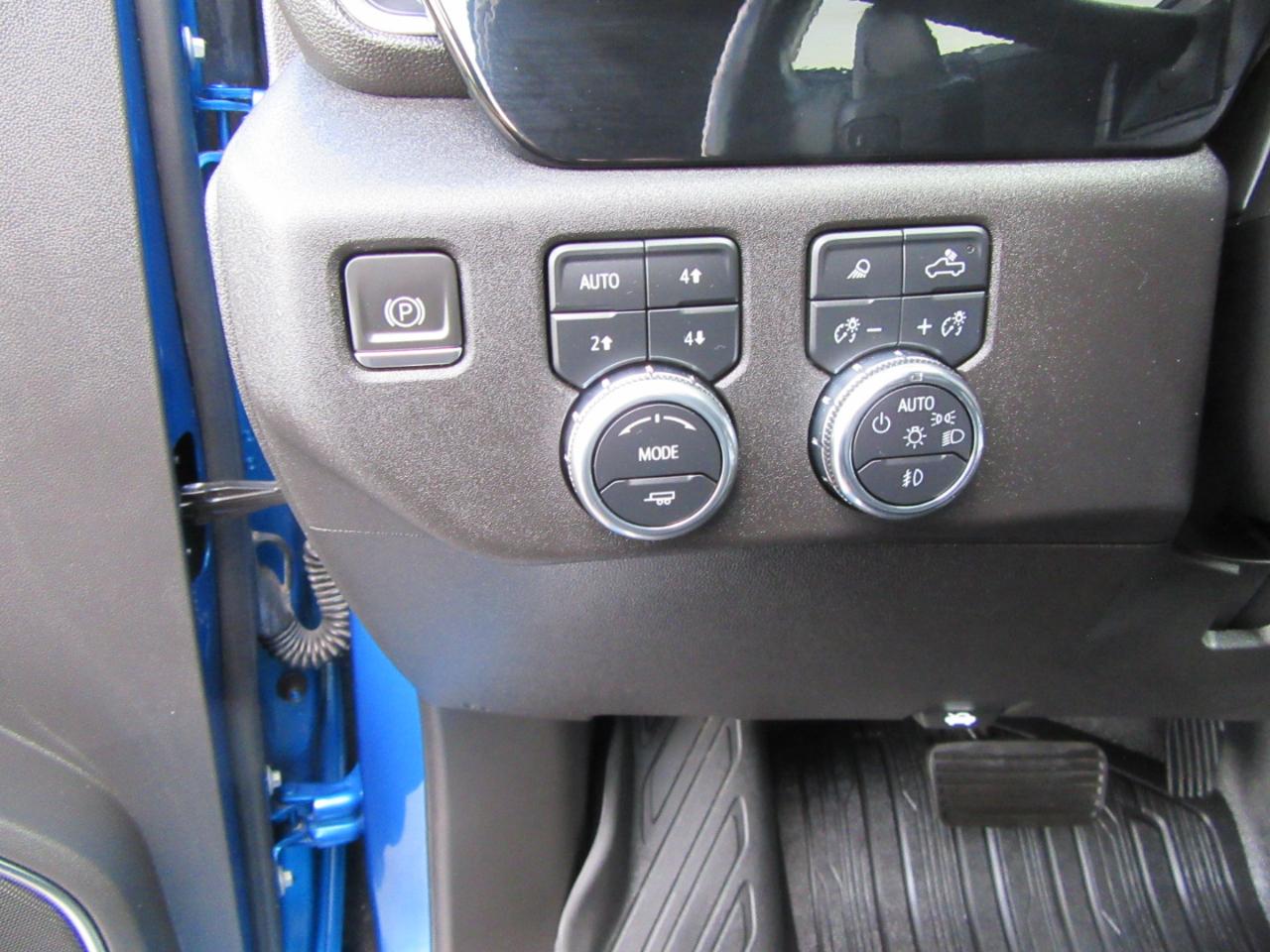 GMC Sierra 1500 Elevation Crew Cab 4WD 2024