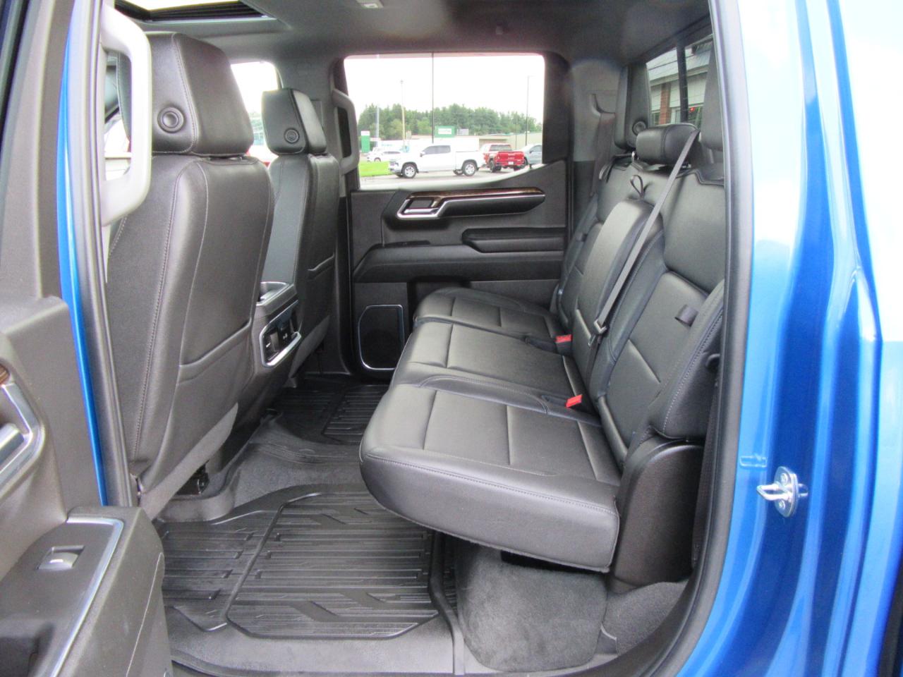 GMC Sierra 1500 Elevation Crew Cab 4WD 2024
