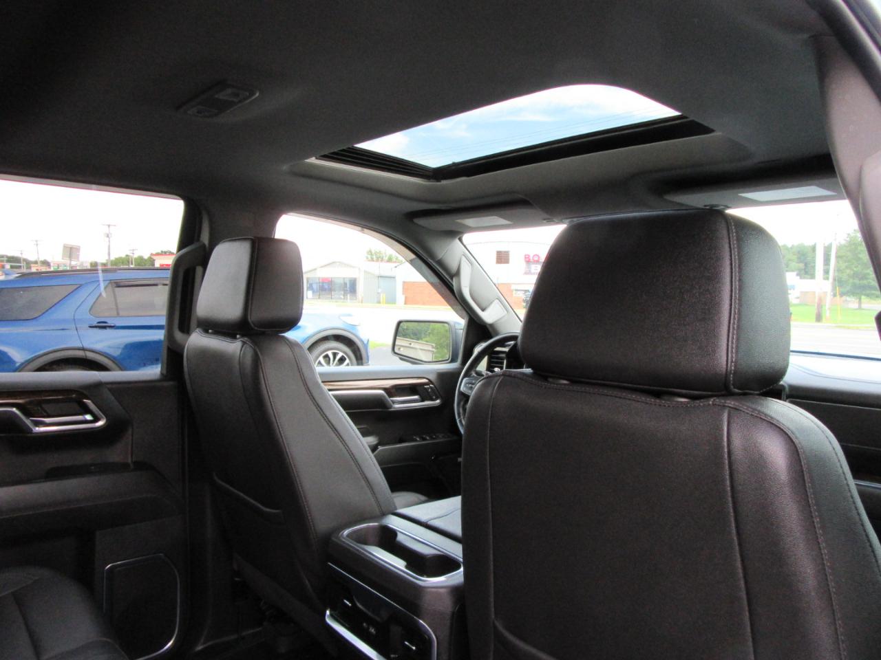 GMC Sierra 1500 Elevation Crew Cab 4WD 2024