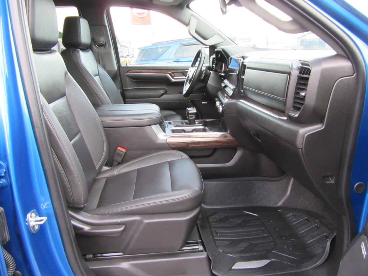 GMC Sierra 1500 Elevation Crew Cab 4WD 2024