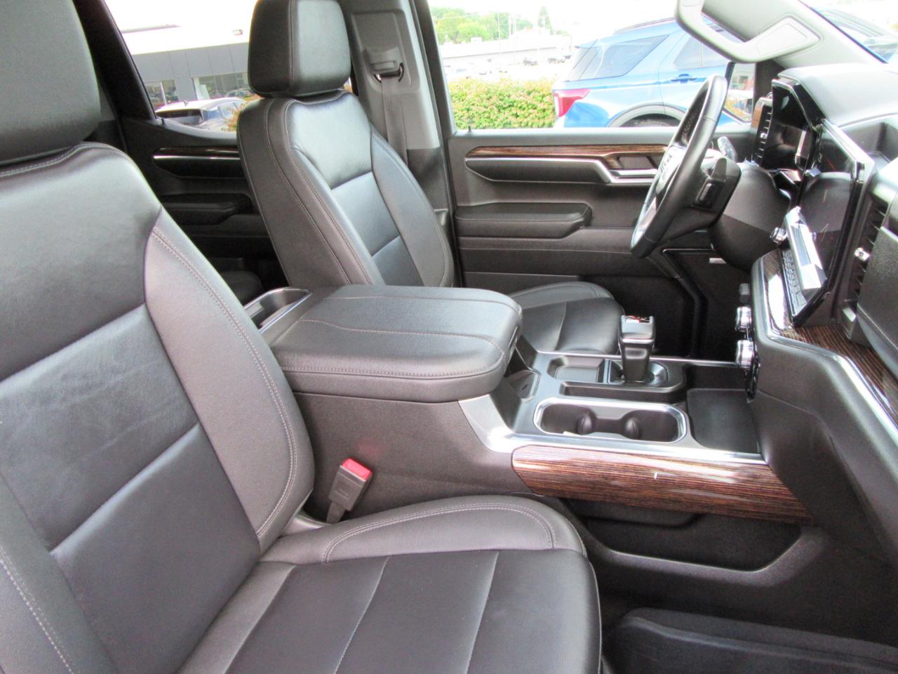 GMC Sierra 1500 Elevation Crew Cab 4WD 2024